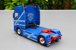 20251207-Augst-00008