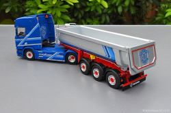 20251207-Augst-00038