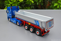 20251207-Augst-00043