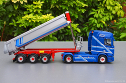 20251207-Augst-00083