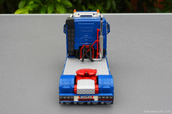 20251207-Augst-00098