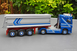 20251207-Augst-00142