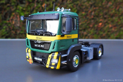 20251230-Eberhard-00081