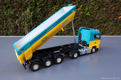 20251230-Eberhard-00182