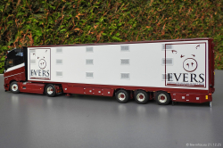 20251221-Evers-00052