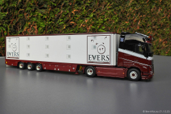 20251221-Evers-00081