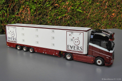 20251221-Evers-00082