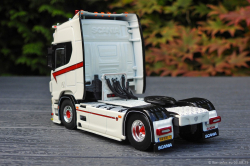 20250803-Merode-van-00010