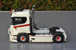 20251221-Merode-van-00006