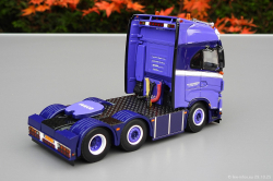 20251029-Neidhoefer-00015