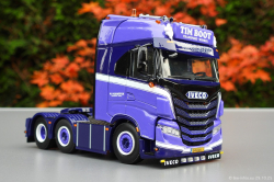 20251029-Neidhoefer-00023