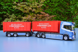 20250913-Pluymboom-00091