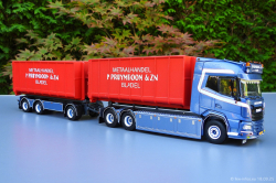 20250913-Pluymboom-00095