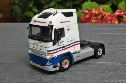 20250807-Stam-J-00001