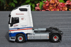 20250807-Stam-J-00007