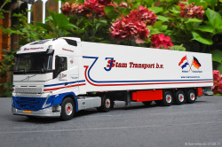 20250807-Stam-J-00030