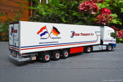 20250807-Stam-J-00052