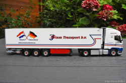 20250807-Stam-J-00064