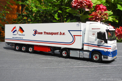 20250807-Stam-J-00074