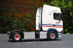 20250807-Stam-J-00092