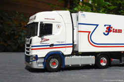 20250807-Stam-J-00111