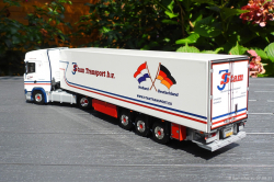 20250807-Stam-J-00116