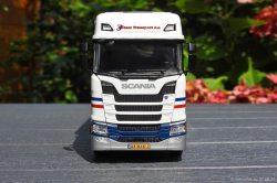 20250807-Stam-J-00153