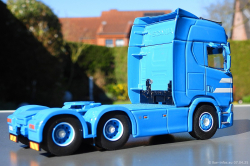 20250407-Tenden-00017