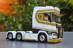 20251105-Verlhac-00024