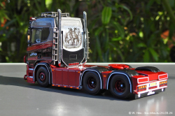 202403249-Winter-de-00070