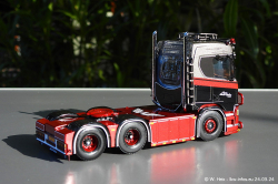 202403249-Winter-de-00080