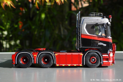 202403249-Winter-de-00082