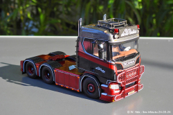 202403249-Winter-de-00083