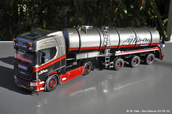 202403249-Winter-de-00091