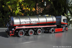 202403249-Winter-de-00123