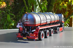 202403249-Winter-de-00125