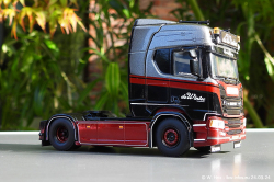 202403249-Winter-de-00177