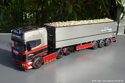 202403249-Winter-de-00181