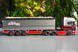 202403249-Winter-de-00222