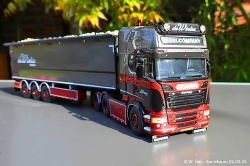 202403249-Winter-de-00227