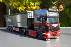 202403249-Winter-de-00233