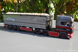 202403249-Winter-de-00236