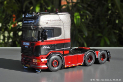 202403249-Winter-de-00248