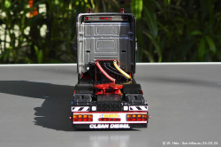 202403249-Winter-de-00263