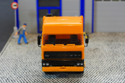 20251206-DAF-3300-orange-00029