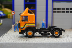 20251206-MAN-F8-19321-orange-00006