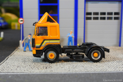 20251206-MAN-F8-19321-orange-00010