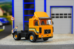 20251206-MAN-F8-19321-orange-00031