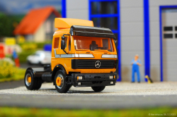 20251206-MB-NG-1838-orange-00029