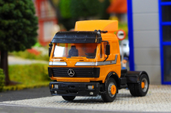 20251206-MB-NG-1838-orange-00035